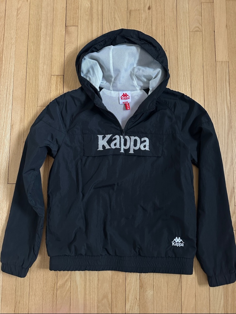 5 for $25 // Kappa women’s black hooded pullover windbreaker size medium